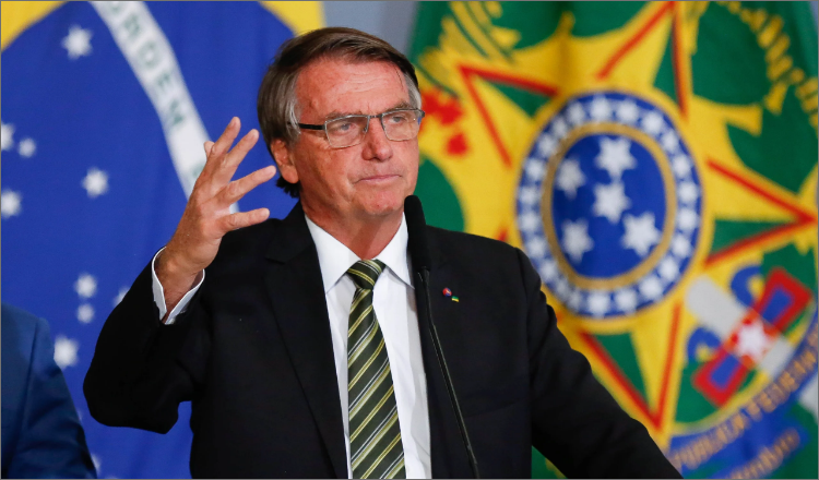 Presidente Bolsonaro participa de Reunião com diplomatas